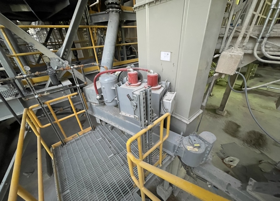 Kiln Feed System — Airslides And Vent Connections (14/18)