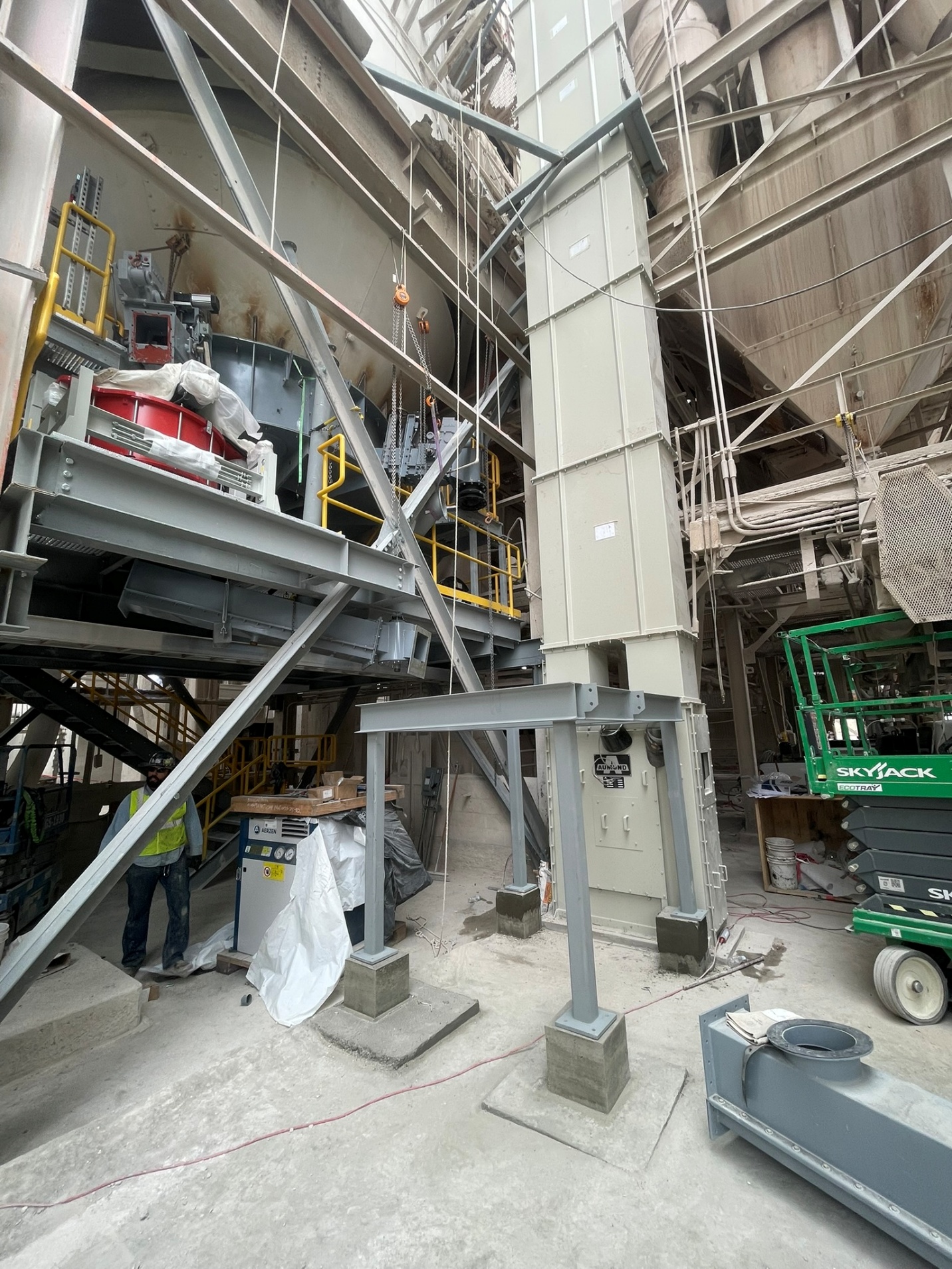 Kiln Feed System — Bucket Elevator Base (6/18)